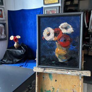 P009 - Flori pe fundal albastru